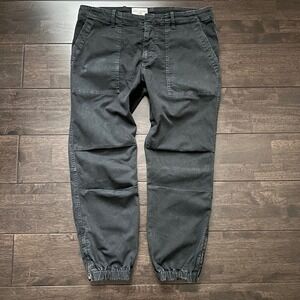 NILI LOTAN 111/88 80NL Cropped Military Pants Ankle Zip Gray Womens 10